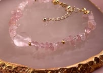 くすくす笑うさざれ石たち　ローズクォーツブレスレット