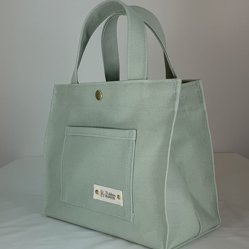 ニ*タ様 コヤンイサムチョン ホワイトプリンセス♡ルミちゃん トートバッグ ニ*タ様 コヤンイサムチョン ホワイトプリンセス♡ルミちゃん