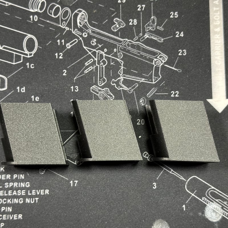 KSC M93R CO2マガジン用マガジンバンパー 3個セット | TT'z 3D KSC M93R CO2マガジン用マガジンバンパー 3個セット | TT'z 3D