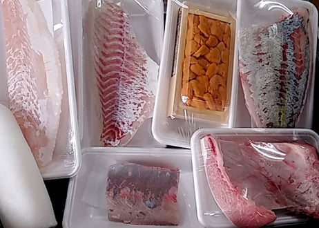 新鮮なお魚をご自宅で【おまかせ鮮魚お刺身セット】10,000円コース