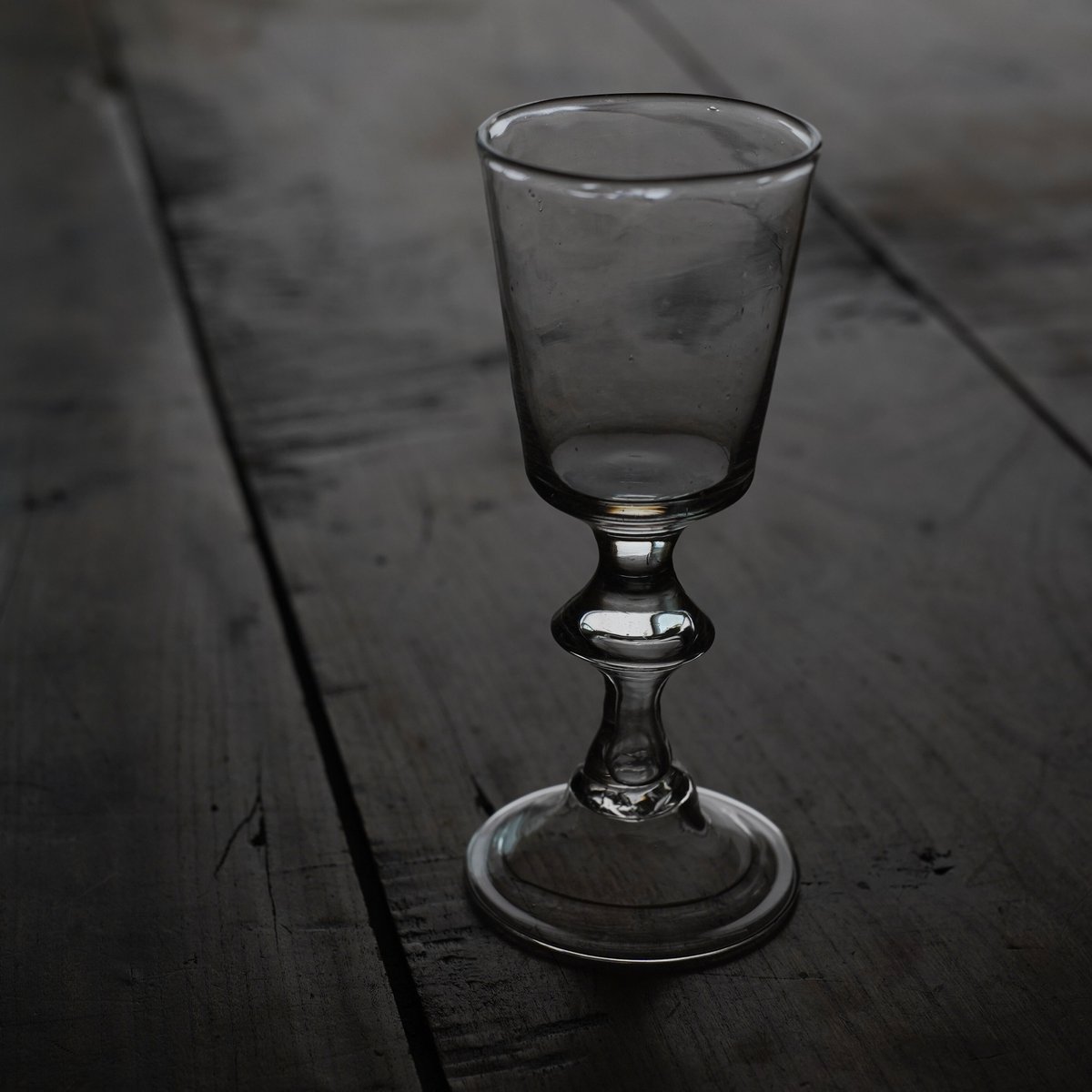 18世紀 フランス ブルゴーニュ地方の手吹きグラス / Hand Blown