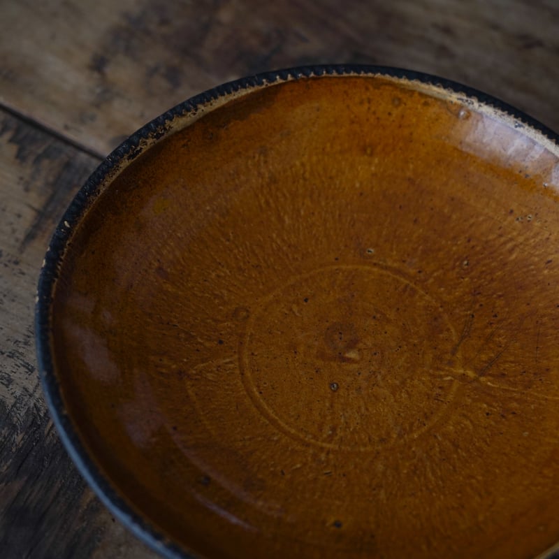 19世紀 アメリカ 大らかな無地のレッドウェア皿 / Redware Pie