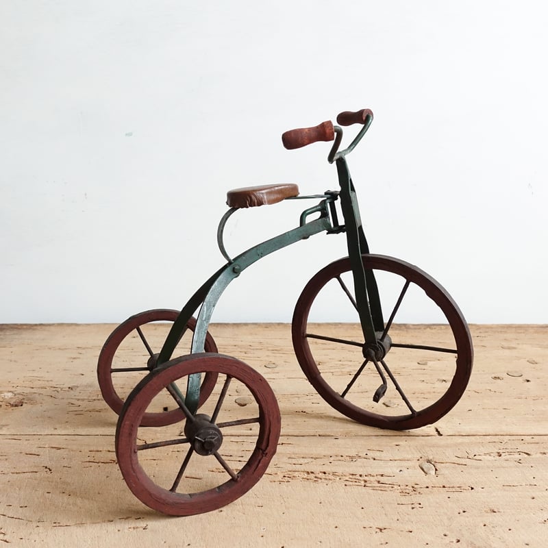 1900年代 オランダ 古い小さな三輪車 / Old Iron Tricycle / the