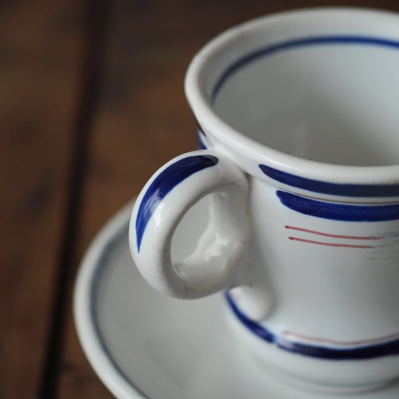 フランス アンティーク ブリュロ Brûlot コーヒーカップ フランス製 アンティーク ブリュロ Brulot 純白のコーヒーカップ