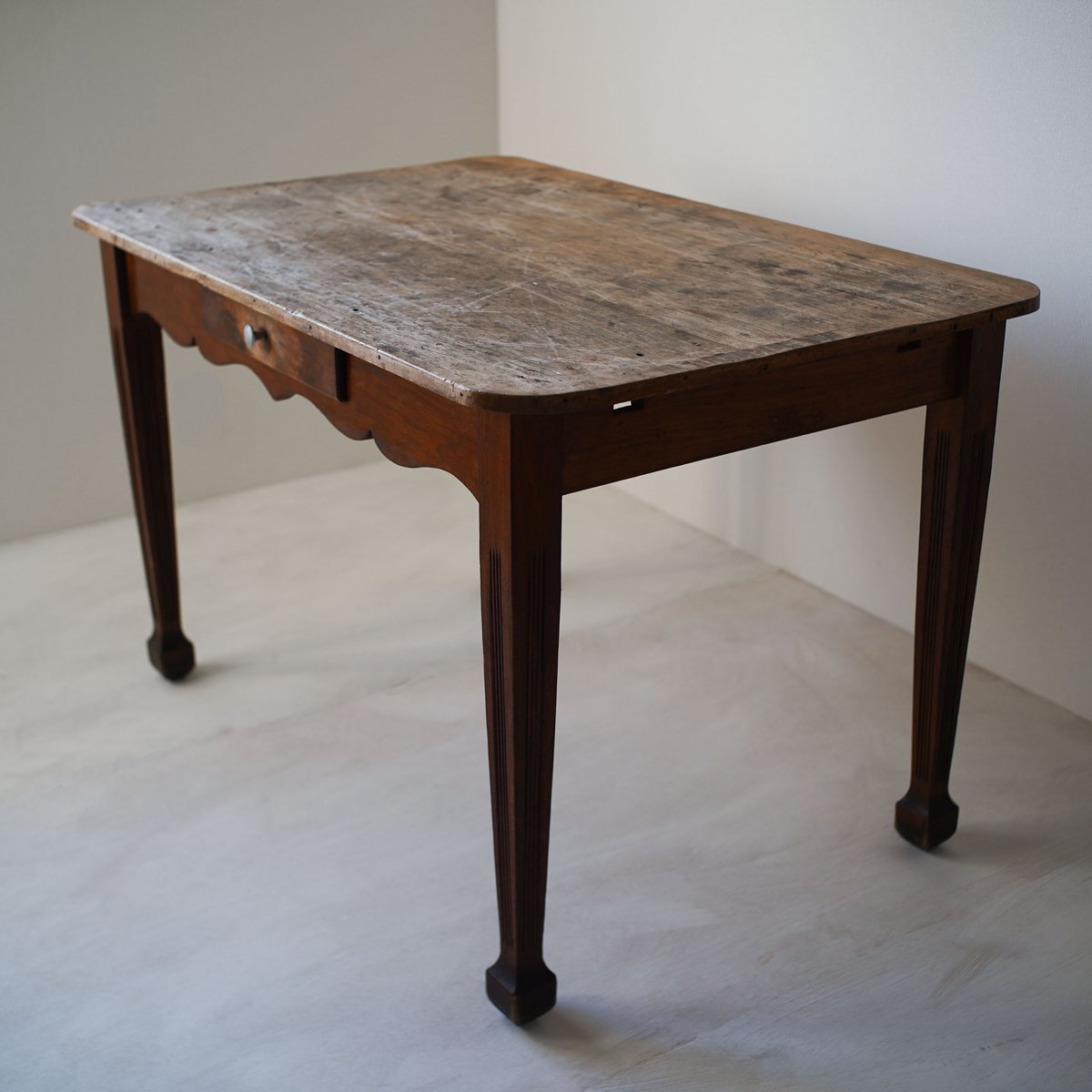 1800年代 フランス 農家で使われていた古い無垢材のファーマーズ