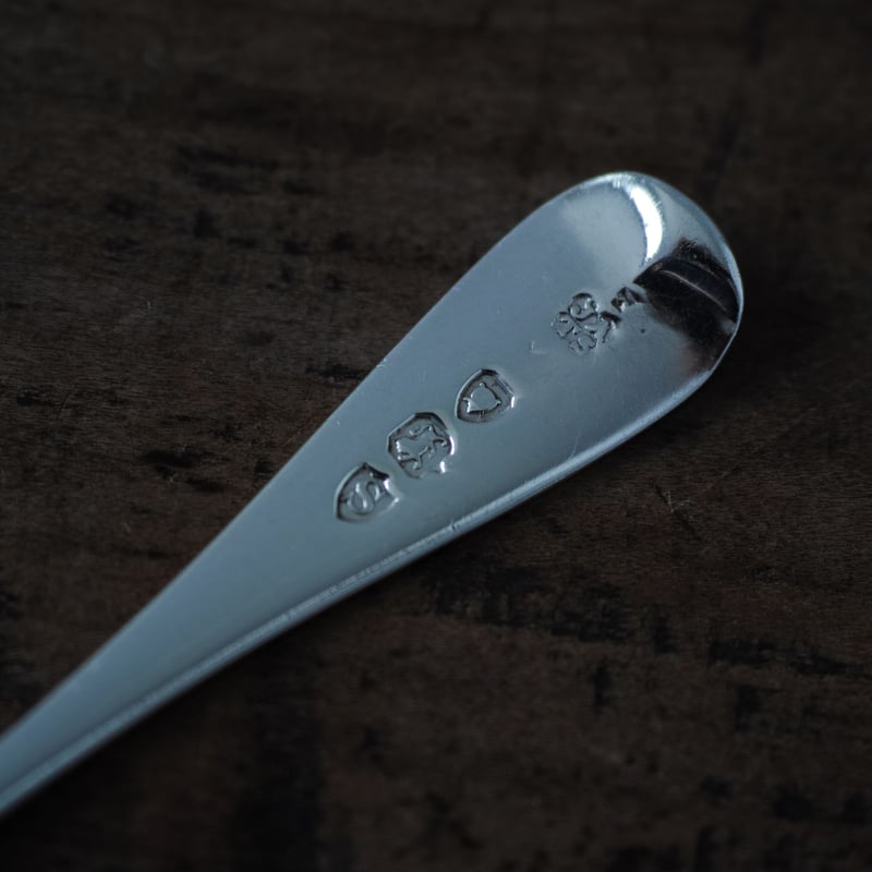 19世紀 イギリス 純銀ティースプーン / Solid Sterling Silver 19世紀 イギリス 純銀ティースプーン / Solid Sterling Silver