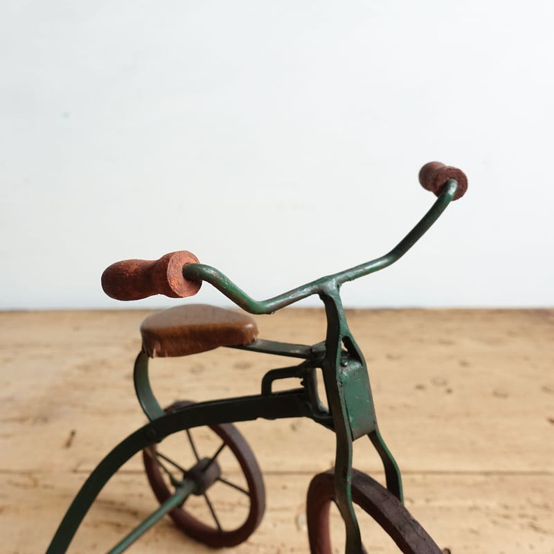 1900年代 オランダ 古い小さな三輪車 / Old Iron Tricycle / the