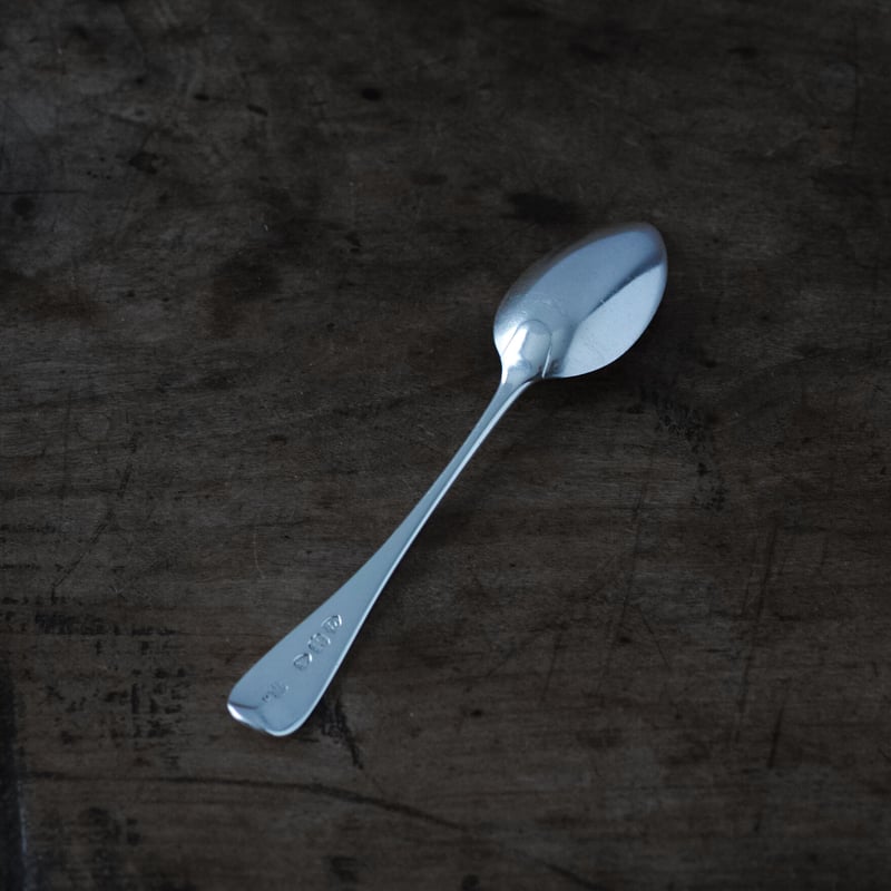 19世紀 イギリス 純銀ティースプーン / Solid Sterling Silver 19世紀 イギリス 純銀ティースプーン / Solid Sterling Silver