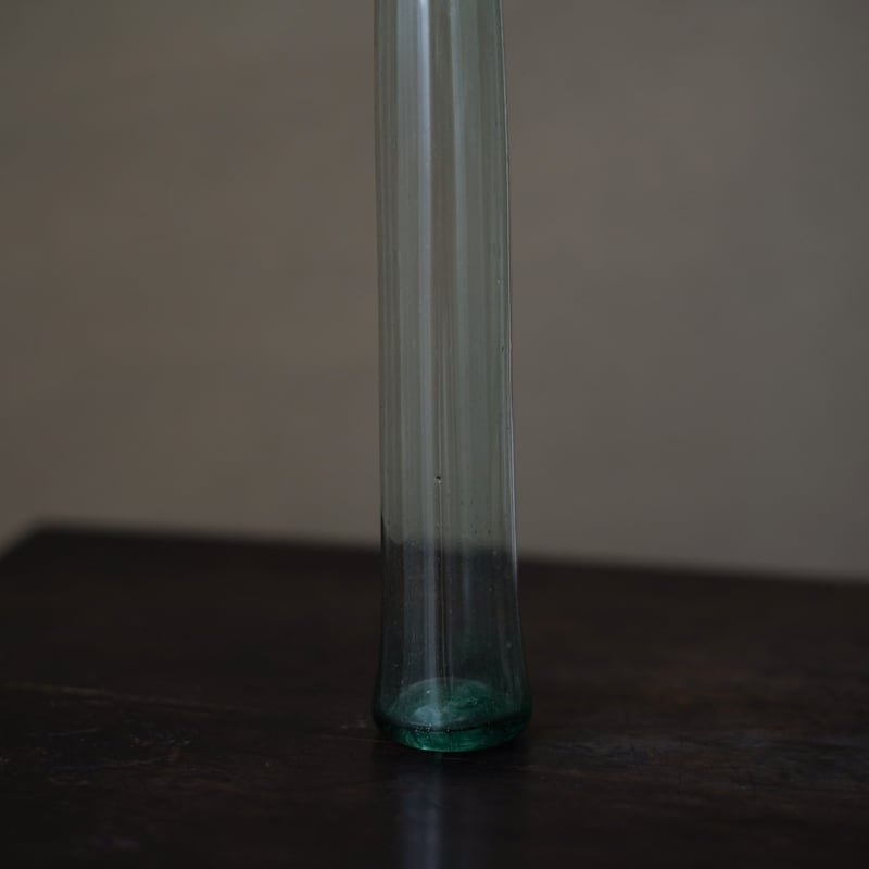 18世紀 フランス 手吹きガラスの香水瓶 / eau de cologne glass