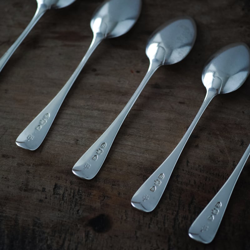 19世紀 イギリス 純銀ティースプーン / Solid Sterling Silver 19世紀 イギリス 純銀ティースプーン / Solid Sterling Silver