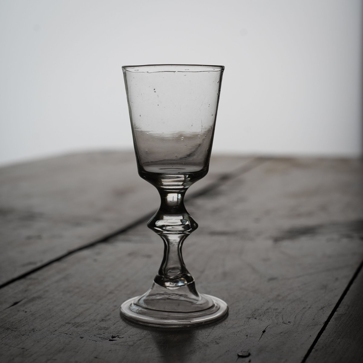 18世紀 フランス ブルゴーニュ地方の手吹きグラス / Hand Blown