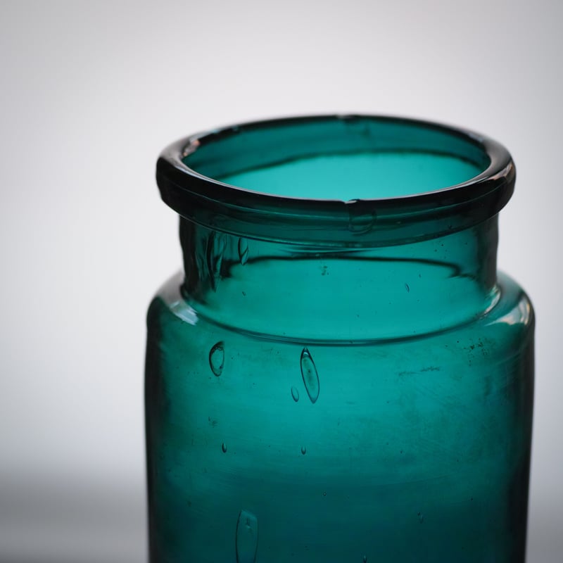 19世紀 フランス 古い手吹きガラスの保存ボトル / Mouth Blown Blue Gre