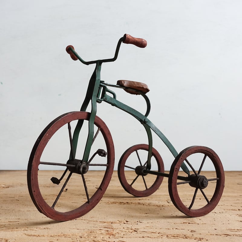 1900年代 オランダ 古い小さな三輪車 / Old Iron Tricycle / the