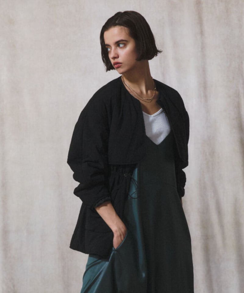 10049054 ドライタッチ蓄熱中綿バナナスリーブブルゾン | SANZEN