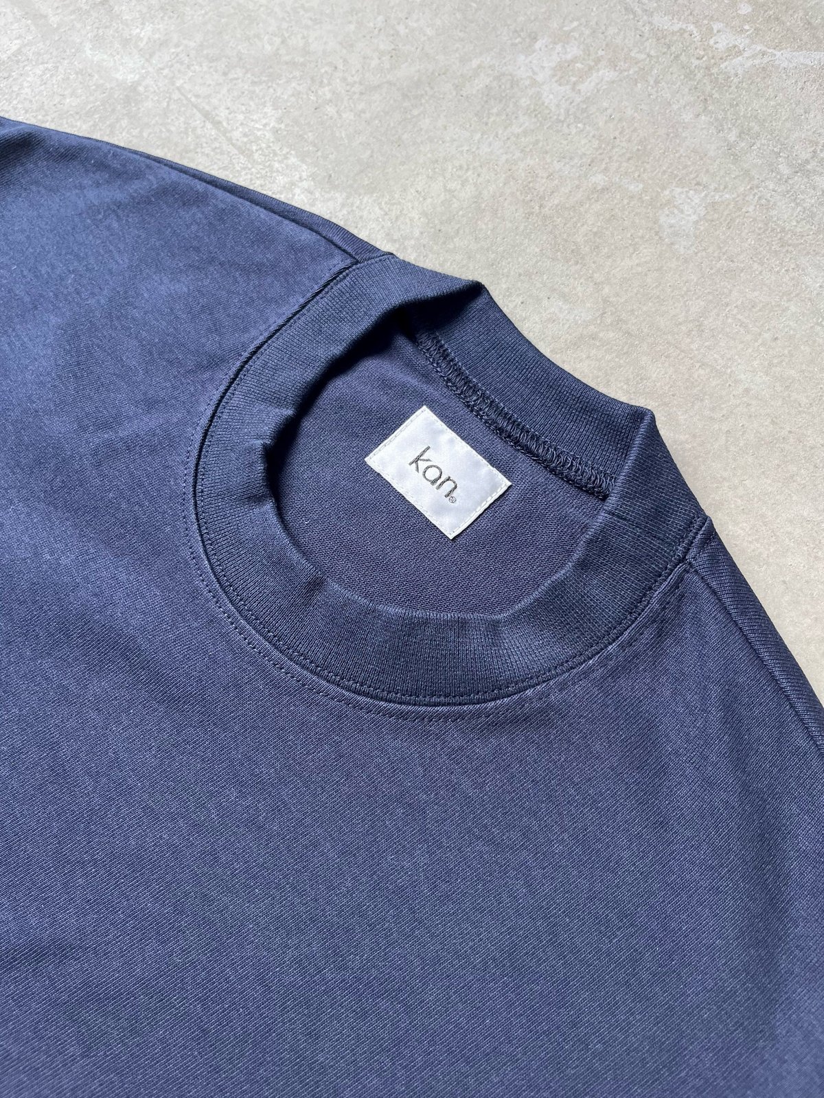 MODERATE TEE(NAVY) | kan