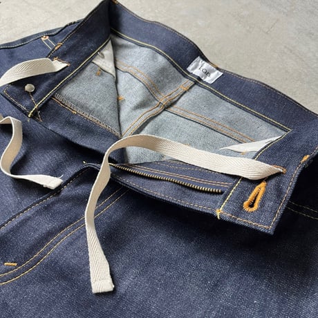 SELVEDGE WIDE DENIM