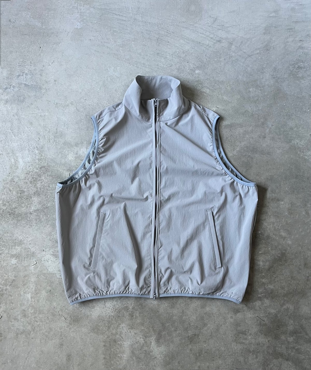CORDURA®︎ COMFORTABLE VEST (LIGHT GRAY) | kan