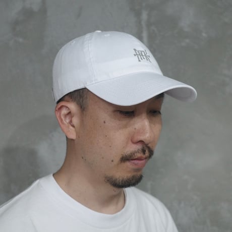 MONOGRAM LOGO CAP (WHITE×GRAY)