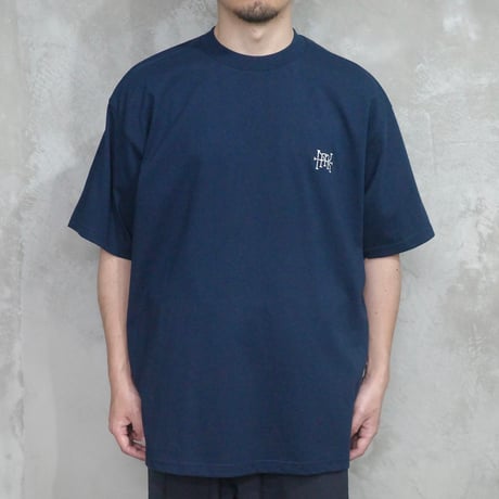MONOGRAM LOGO TEE (NAVY)