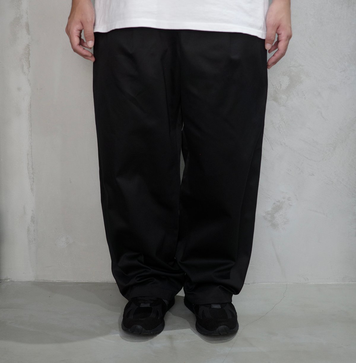 WESTPOINT CHINO WIDE PANT (BLACK) | kan