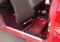 シートレール 底留めタイプ サニートラック | EeeCustom イーカスタム