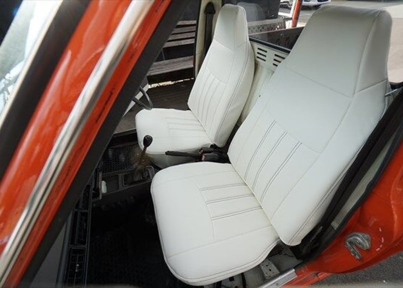 シートカバー サニートラック | EeeCustom イーカスタム