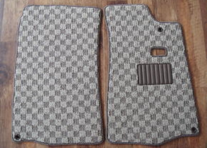 チェッカー フロアマット | EeeCustom イーカスタム