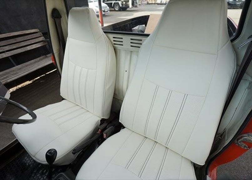 シートカバー サニートラック | EeeCustom イーカスタム