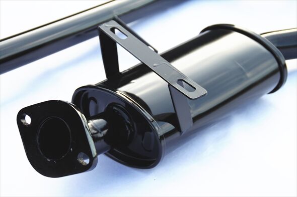 サニトラ　ロング用イーカスタムブラックマフラー　サニートラック　GB122デフ上 サニトラ ロング用イーカスタムブラックマフラー サニートラック