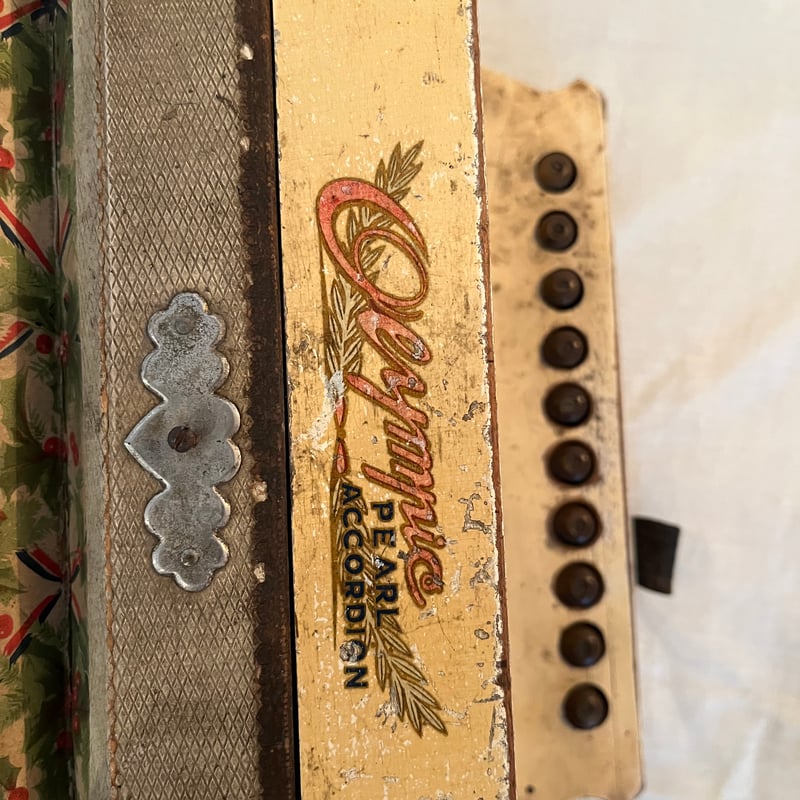 アンティーク フランス製 アコーディオン 楽器 インテリア 骨董 古い アンティーク フランス製 アコーディオン 楽器 インテリア 骨董