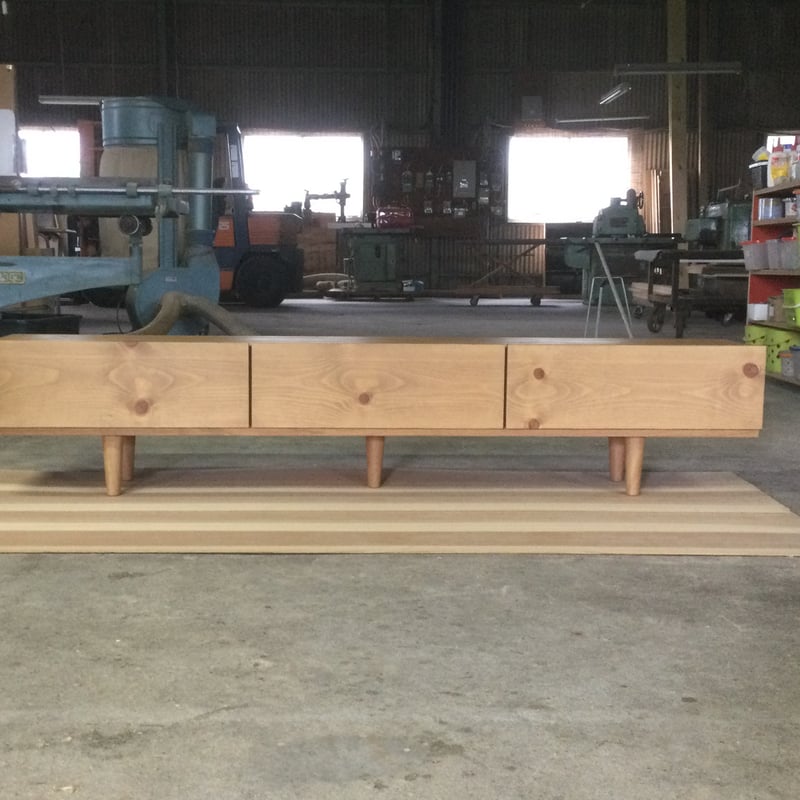 大きめテレビボード]180㎝テレビボード無垢材/アンティークパイン