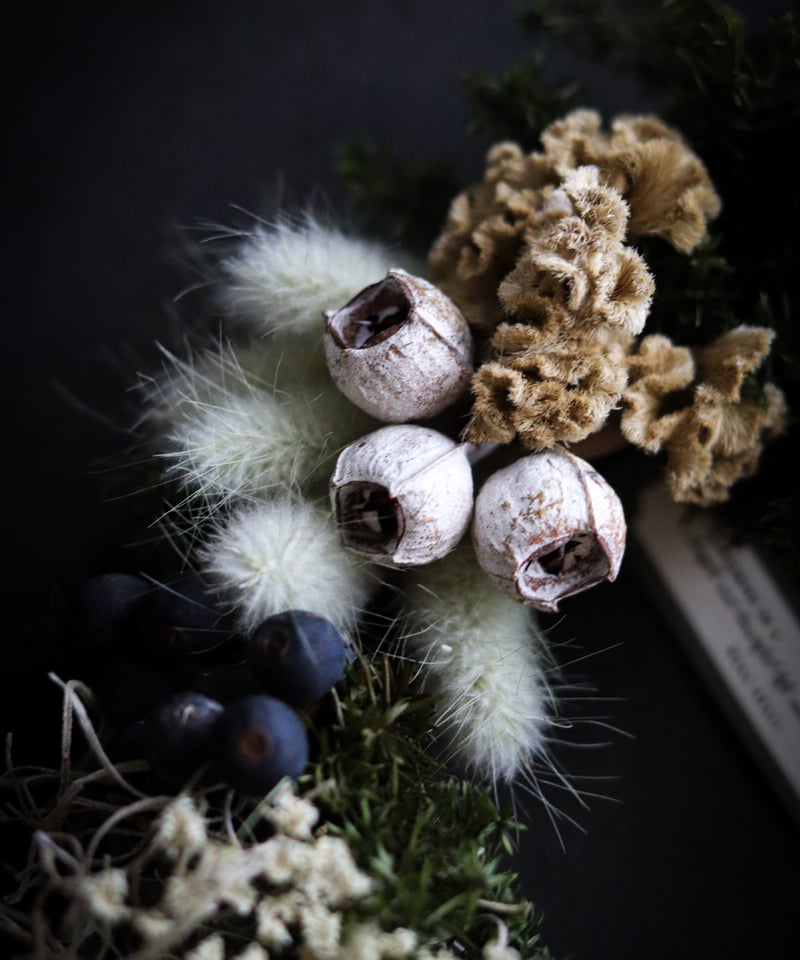 アンティーク調ドライフラワーリース | Hana Akari