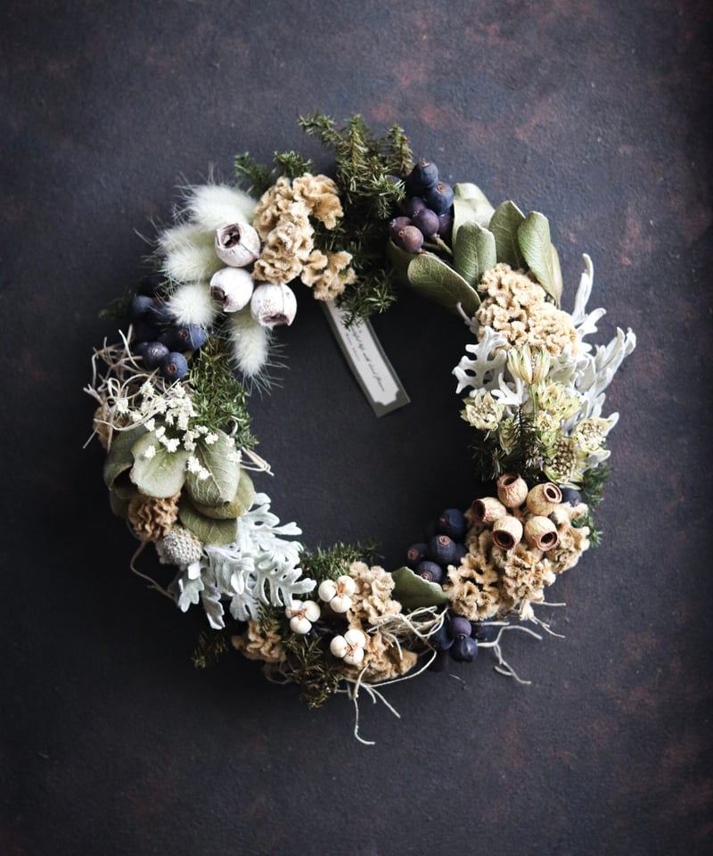 アンティーク調ドライフラワーリース | Hana Akari