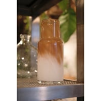 Flower vase