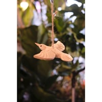 hanging bird (middle)