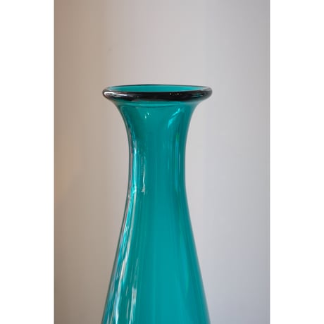 Flower vase