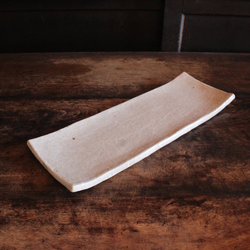 粉引長皿 マットな質感 | うつわ 吉澤直樹&遠藤薫