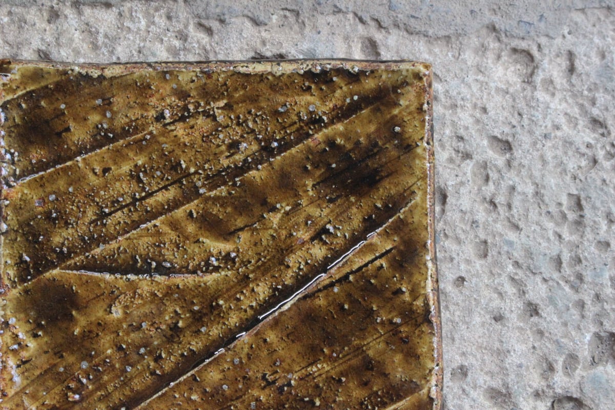 陶器 緑と茶色 楽天市場】プレート 9cm 角小皿 マーガリート 陶器 瀬戸焼 同色5