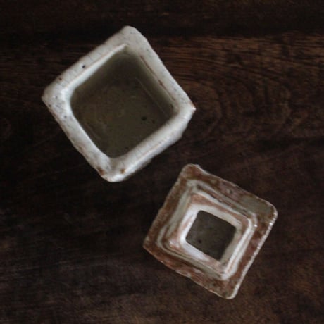 粉引 蓋物・茶入