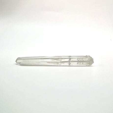 マダガスカル産クローライトインクォーツ/Madagascar Chlorite in Quartz