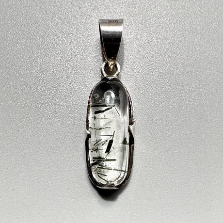 【ガネッシュヒマール産】アクチノライトイン天然ヒマラヤ水晶 シルバー925ペンダントトップ/ Ganesh Himal Actinolite in Himalayan Quartz