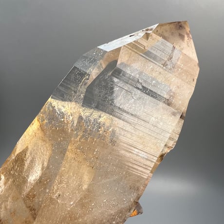 【ガネッシュヒマール産】リモナイトインヒマラヤ水晶 クラスター/Ganesh Himal Limonite in Himalayan Quartz Cluster