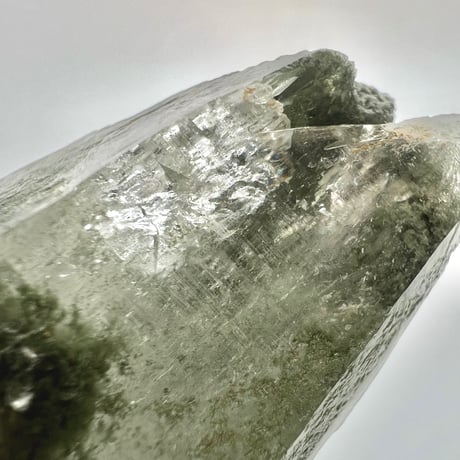 大特価【ガネッシュヒマール産】クローライトイン天然ヒマラヤ水晶❷/Ganesh Himal Chlorite in Himalayan Quartz