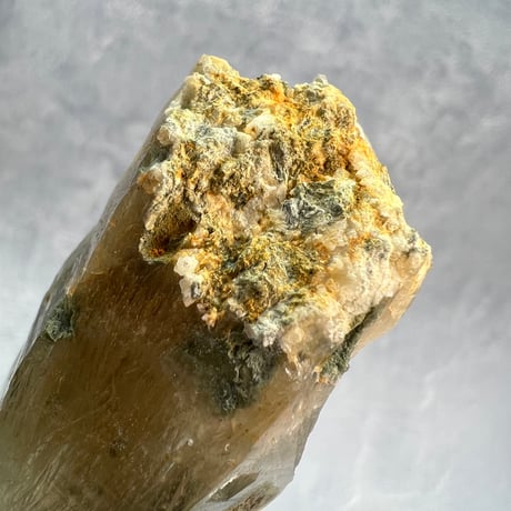 【ガネッシュヒマール産】クローライト&アクチノライトイン天然ヒマラヤ水晶/Ganesh Himal Chlorite&Actinorite in Himalayan Quartz
