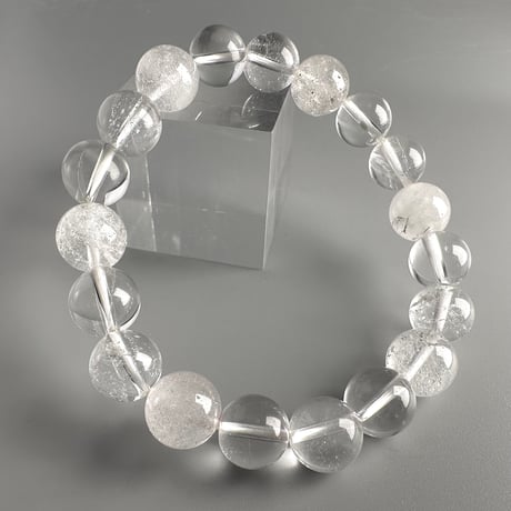 【カイラス産】"手磨き"天然ヒマラヤ水晶ブレスレット/Kailash Himalayan Quartz Bracelet