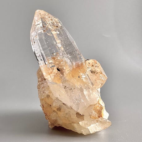 【ガネッシュヒマール産】リモナイトイン天然ヒマラヤ水晶/Ganesh Himal Limonite in Himalayan Quartz