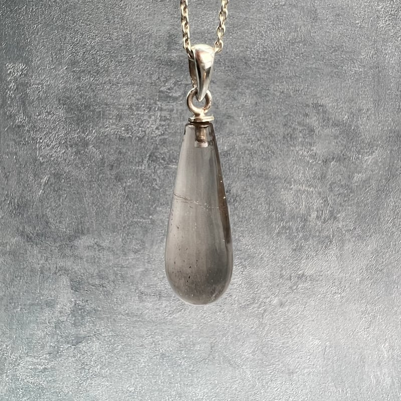 ガウリシャンカール産スモーキークォーツペンダントトップ