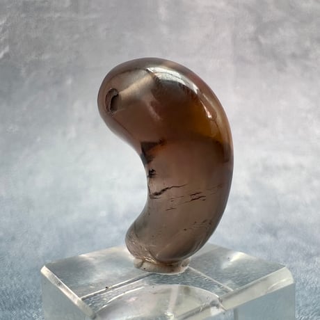 【ガウリシャンカール産】天然ヒマラヤスモーキークォーツ"手磨き加工"勾玉ビーズ④/Gaurishankar Himalayan Smoky  Quartz Magatama Beads