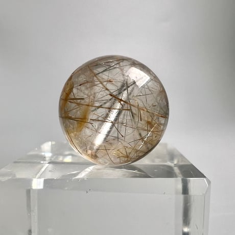 【ガネッシュヒマール産】アクチノライトイン天然ヒマラヤ水晶ビーズ/Ganesh Himal Actinolite in Himalayan Quartz beads