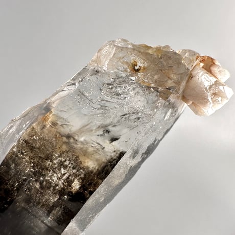 【ガネッシュヒマール産】クローライトイン天然ヒマラヤ水晶ミニポイント"YY"/Ganesh Himal Chlorite in Himalayan Quartz mini Point